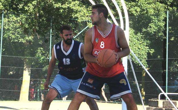 Veguellina recupera su torneo 3x3 de baloncesto tras dos años de parón