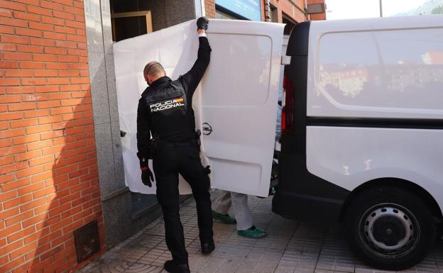 Instituciones Penitenciarias traslada a León a Igor Postolache, el asesino de Erika