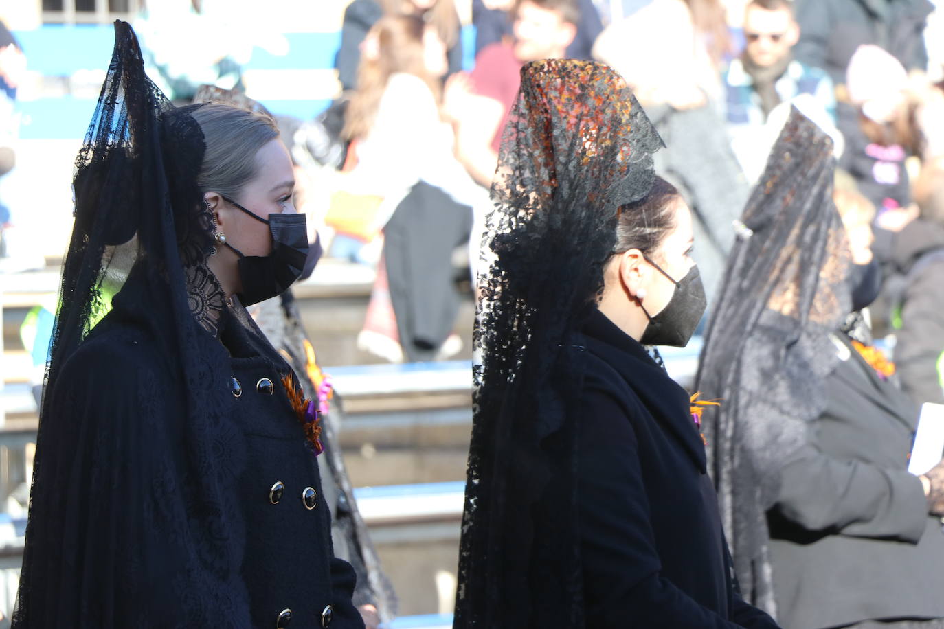 Procesión de los Pasos, al completo