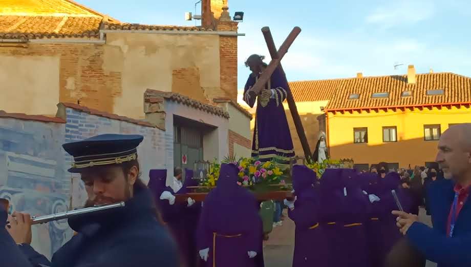 Sahagún vive su Jueves Santo con fervor