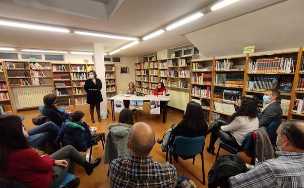 Actividades para exaltar las letras en la Semana del Libro de La Robla