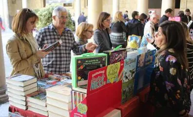 HM Hospitales celebrará el Día del Libro en León regalando a los pacientes una obra literaria