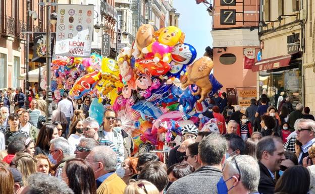 La Semana Santa deja en León hoteles «casi al 100%», hostelería desbordada y «mucho turismo»