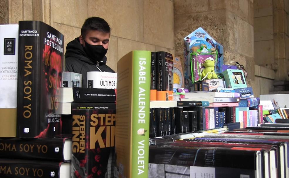 «Cuando alguien se compra un libro, se compra una pequeña joya»