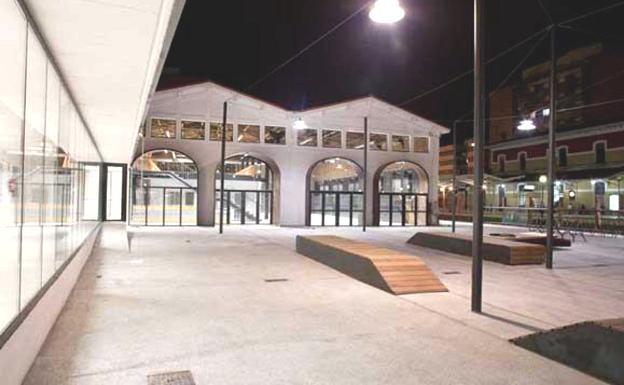 Espacio Vías de León acoge la exposición fotográfica 'Rincones del casco antiguo' del Grupo CreAcción Mental