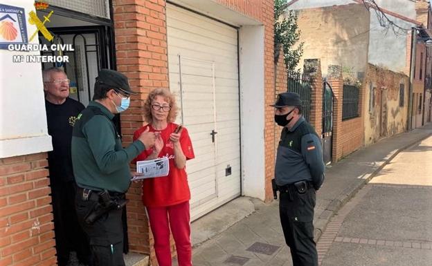 La Guardia Civil de León difunde una guía de recomendaciones a las familias de refugiados ucranianos