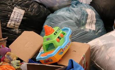 Empresas de Castilla y León envía 11.000 kilos de ropa, juguetes y alimentos a las víctimas de la guerra de Ucrania