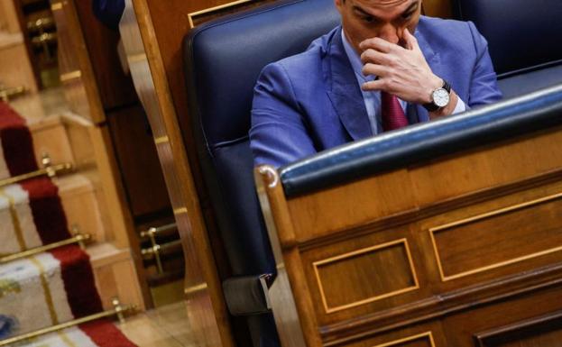 El ensayo de pacto entre el Gobierno y el PP de Feijóo naufraga