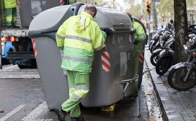 Los 170 trabajadores del servicio de limpieza viaria de León pasan a ser fijos por 'vía de urgencia'