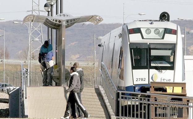 Renfe recupera el próximo domingo todas las frecuencias de 'Feve' en León