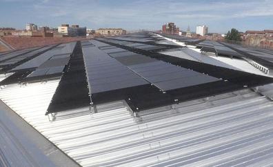 Los 4.000 paneles solares del Palacio de Exposiciones de León nunca han entrado en funcionamiento