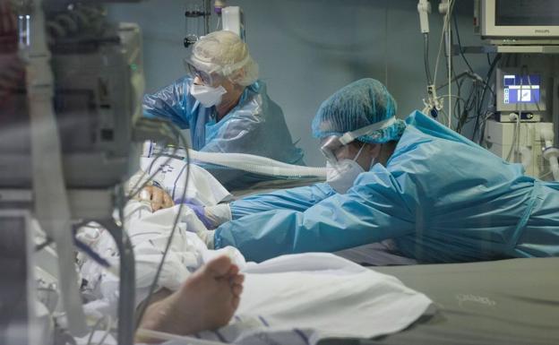 La pandemia deja 13 muertos en León en solo cuatro días