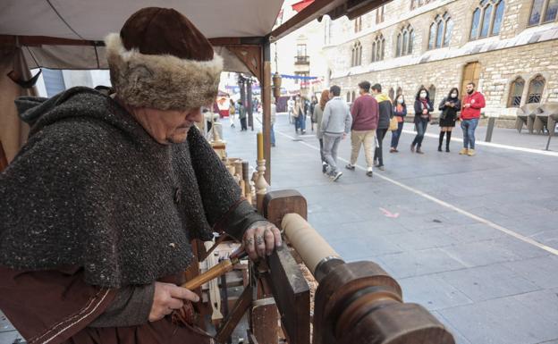 UPL propone la instalación de un banner dando la bienvenida al mercado medieval en León