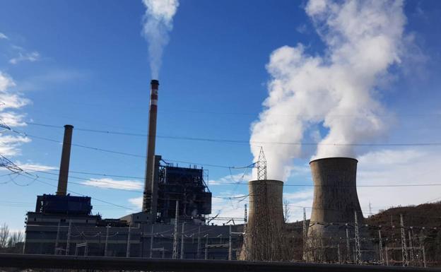 VOX León se concentrará con motivo de la demolición de las torres de la térmica de La Robla