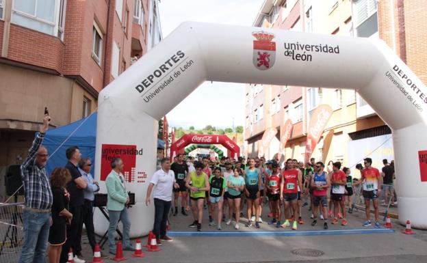 El atletismo recorre las calles de Ponferrada con la carrera solidaria de 10.000 metros
