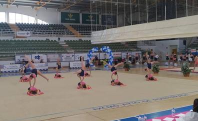 Ponferrada celebra con éxito el campeonato provincial de gimnasia rítmica