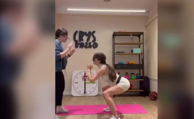 Violeta Mangriñán no para de cuidar su cuerpo a pesar de su tripa de 7 meses