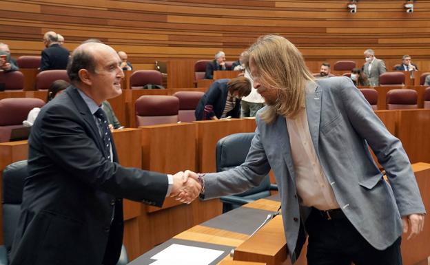 Pablo Fernández acusa al PP de «pasarse por el arco del triunfo» al Procurador del Común y critica su «falsedad»