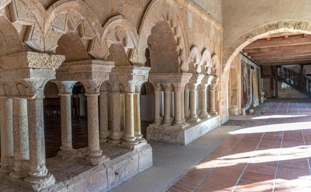 Música y literatura por Ucrania en el Monasterio de Santa María La Real de Gradefes