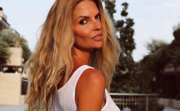 Makoke presume de tener un cuerpo envidiable a sus 52 años