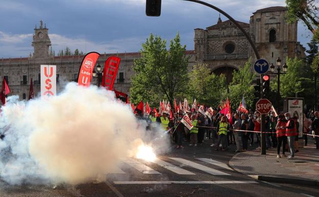 PP, PSOE, Cs y Podemos acuden a la manifestación con diferentes motivaciones