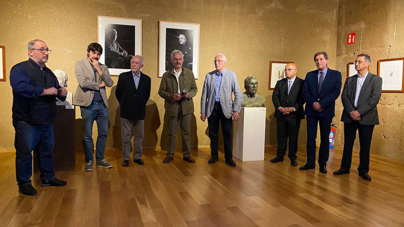 Gordoncillo aúna lo mejor de la literatura y el arte de León con la exposición 'Estancias'