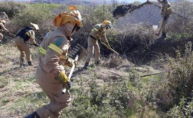 Medio Ambiente fija las guardias y eleva un 2% las cuantías retributivas para el personal de lucha contra incendios