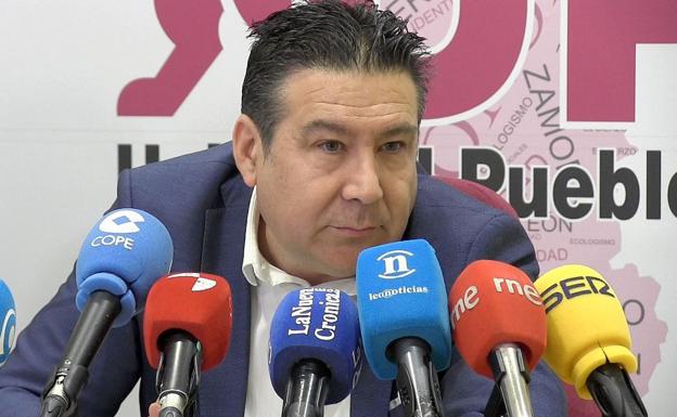 Santos: «Estoy defraudado. Cuando firmo algo es para que se cumpla»