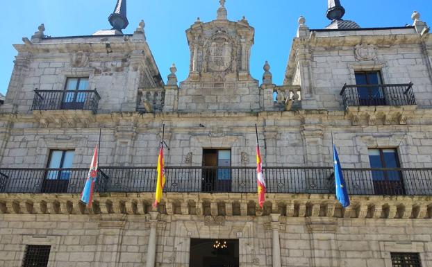 Ponferrada alcanza un acuerdo con los sindicatos para la firma de la Relación de Puestos de Trabajo del Ayuntamiento