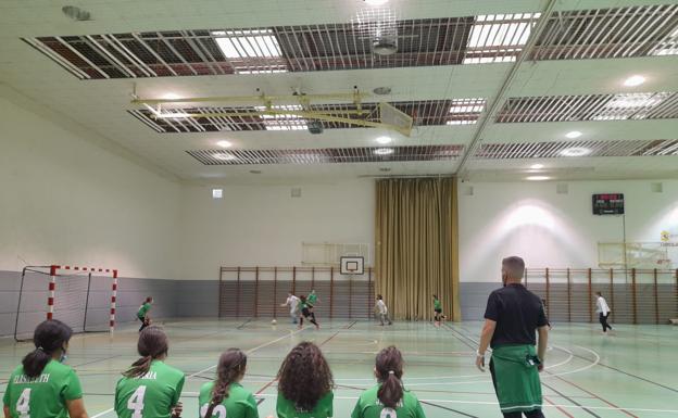 El pabellón de San Esteban acoge el Campeonato Provincial Femenino Fútbol Sala