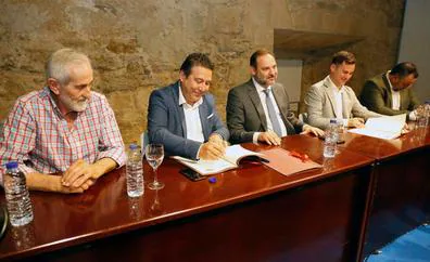 El PSOE ve el pacto 'medio cumplido' y lamenta que la UPL rompa por «meros intereses electoralistas»
