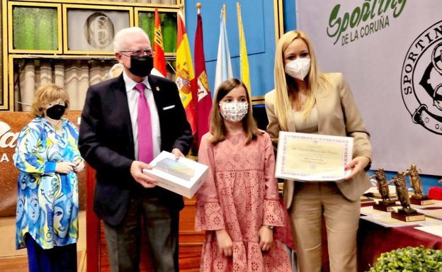 La Casa de León en La Coruña clausura la Quincena Cultural en un emotivo acto de fusión de cultura, música y arte
