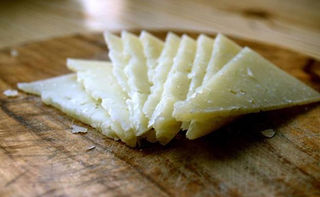 ¿Vende más 'queso castellano' que 'queso leonés' aunque esté hecho en Valdeón?