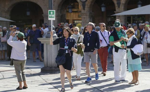 El sector turístico de Castilla y León ganó 7.808 afiliados en el último año hasta marzo