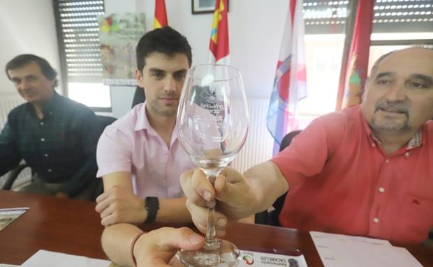 Cacabelos celebra del 27 al 29 de mayo las bodas de plata de la Feria del Vino de la Denominación de Origen Bierzo