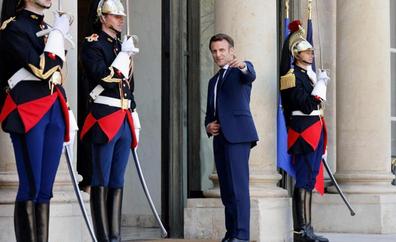 Macron nombra un nuevo Gobierno que combina renovación y continuidad