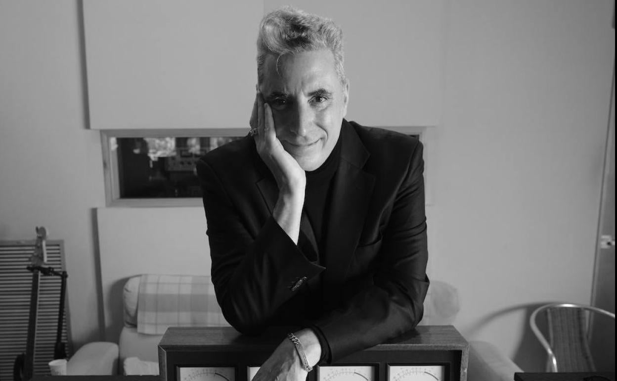 Quiñones presenta proyectos en Riaño