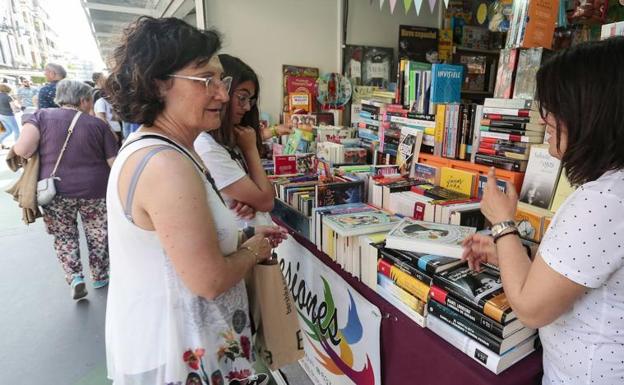 Trece editoriales del Gremio de Editores de Castilla y León en la Feria del Libro de León