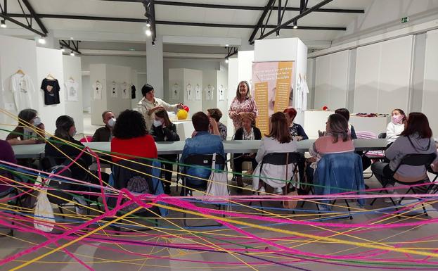 Valencia de Don Juan programa en valores de igualdad «Primavera Violeta»