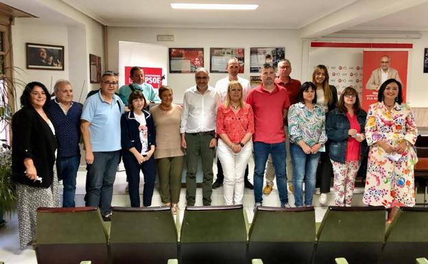 Olegario Ramón, como único candidato, es reelegido secretario general del PSOE de Ponferrada