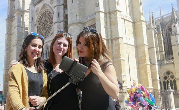 El turismo internacional no se recupera en León, que tiene un 20% menos de pernoctaciones de extranjeros que en 2020