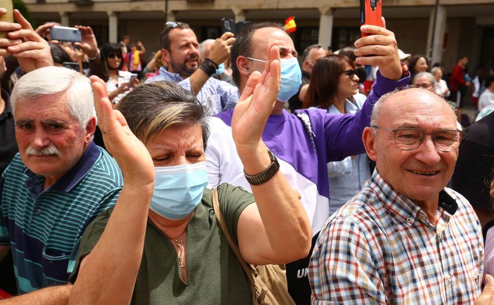Ponferrada, a Felipe VI: «Yo soy español, español, español...»