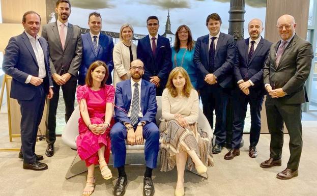 CaixaBank inaugura la nueva Store Premier en León