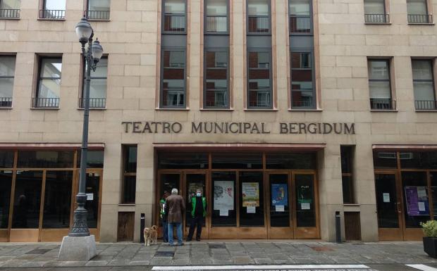 Las escuelas artísticas de Ponferrada protagonizan el ciclo 'Escena solidaria' en el Teatro Bergidum