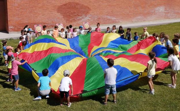 La ULE y 'Ludens' programan la edición 2022 de sus campamentos urbanos de verano