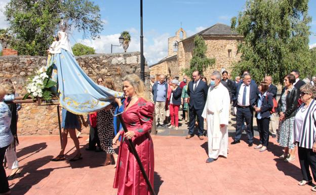 Santo Tomás de las Ollas celebra su día grande en la festividad de Nuestra Señora del Rosario