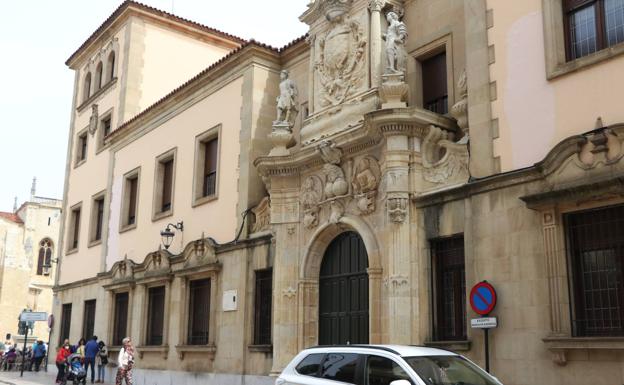 Una familia se enfrenta a tres años de cárcel por cobrar de manera ilícita un siniestro de 78.520 euros