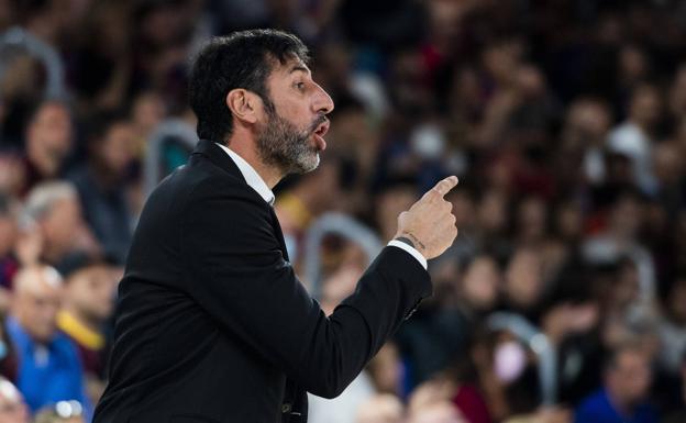 Mumbrú deja el Bilbao Basket y apunta al banquillo del Valencia