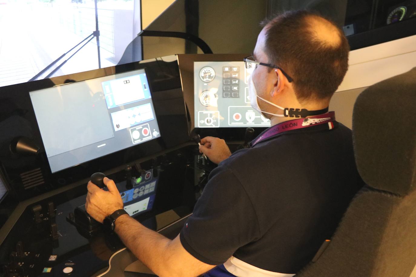 León acoge una nueva promoción de la Escuela Técnica Profesional de Conducción y Operaciones de Renfe