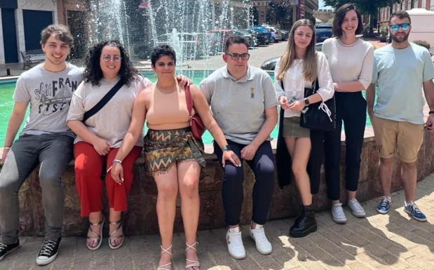 Juventudes Socialistas se refunda en Valencia de Don Juan con Cristina Manovel como secretaria general